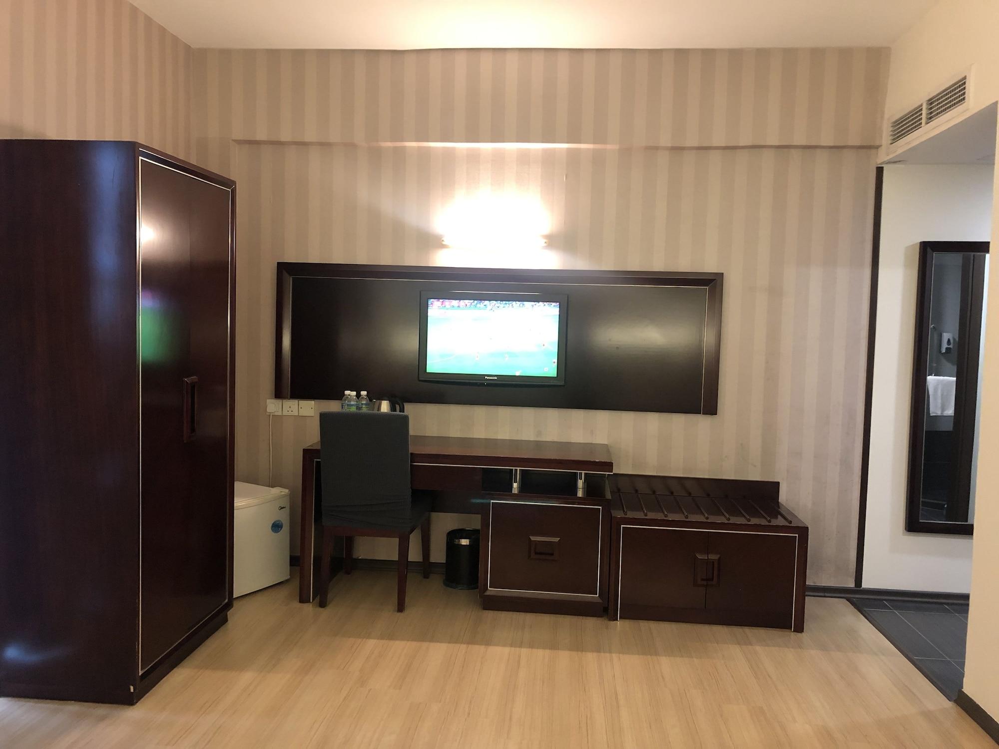 Pariss Hotel Джохор-Бару Экстерьер фото